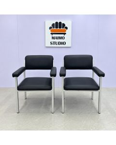 Executive Visitor Chair with Padded Armrests-MAM1909202606